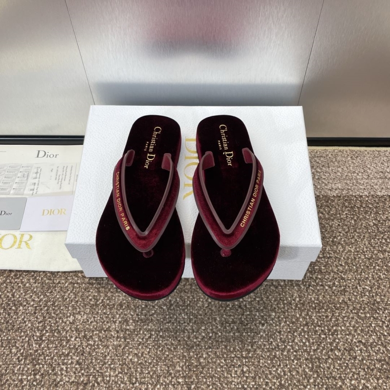 ch**an D*or slippers